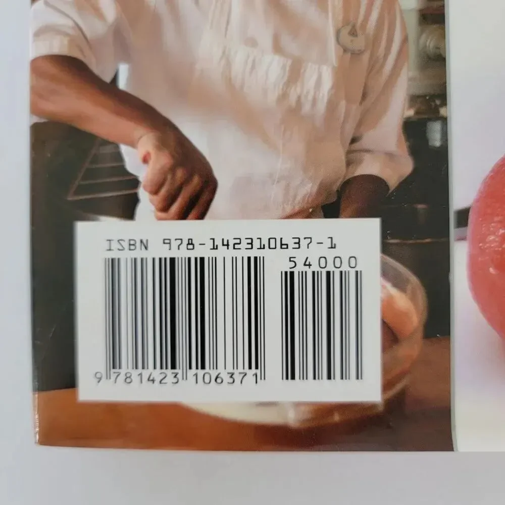 Delicious Disney The Disney Chefs with Pam Brandon Book 2006 First Edition